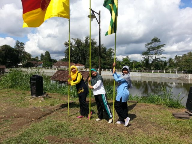Kemah Karang Asri Kelas 5_013